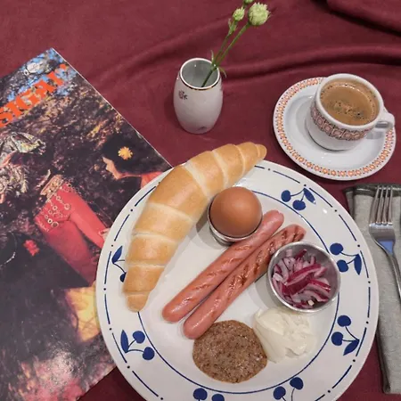 Отель East-west Boutique Будапешт