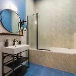 East-west Boutique Hotel
