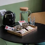 East-west Boutique