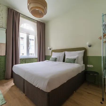 فندق East-west Boutique 3*